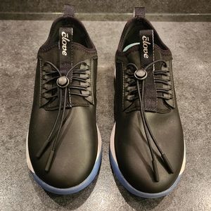 Clove Women's Classic Night Shift Sneakers